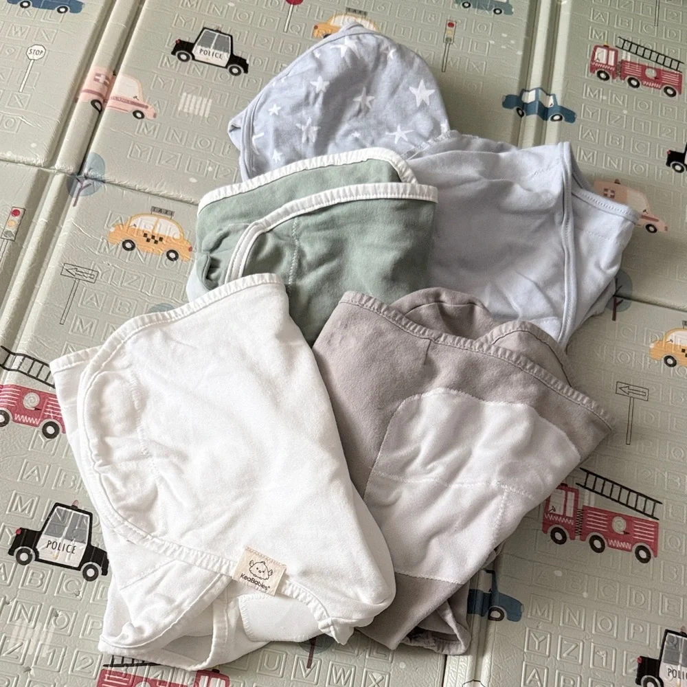 Bundle of 5 baby swaddles